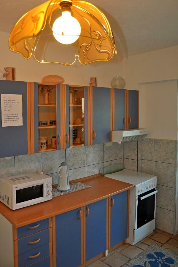 Apartments Villa Annika Slatine Exterior foto